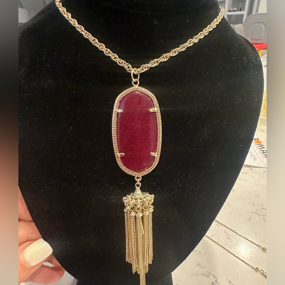 Kendra Scott Rayne Necklace 14k Gold Plated maroon Tassled Pendant 34" Chain